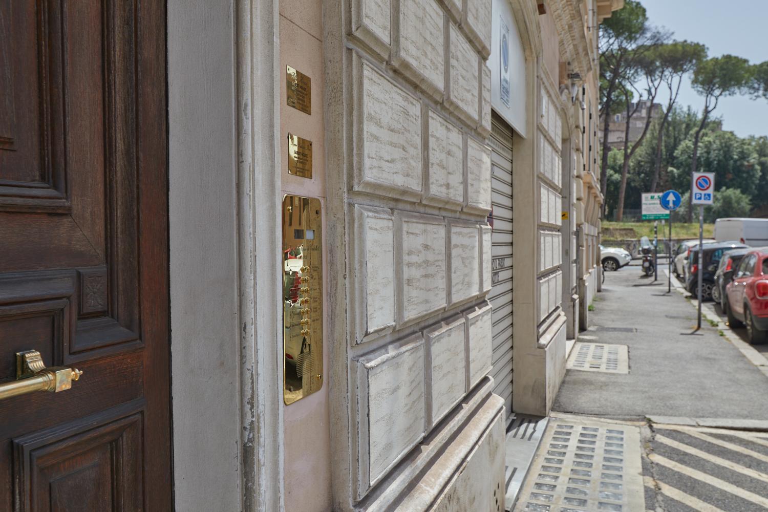 Amazing Loft Facing St Peter'S And Castel Sant'Angelo - Myloft In Rome Apartment Exterior photo